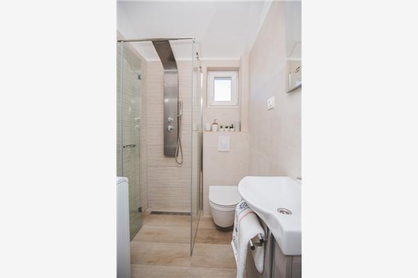 Apartment A2, for 3 persons