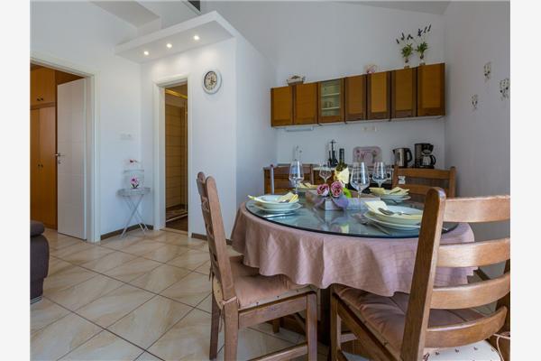 Apartment A1, for 4 persons