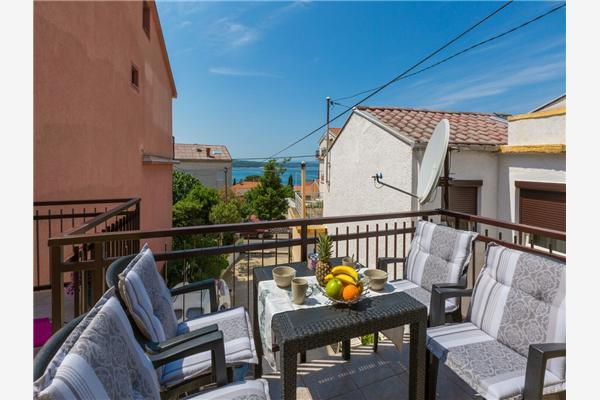 Apartment A1, for 4 persons