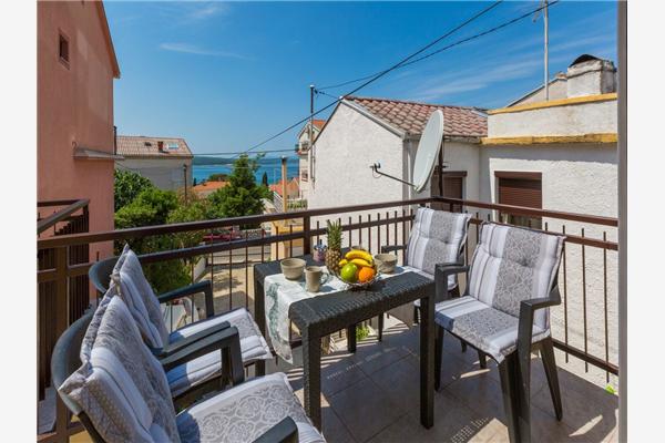 Apartment A1, for 4 persons