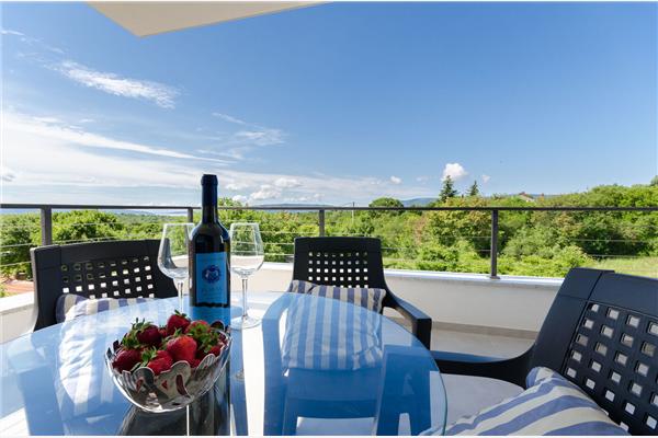 Apartment A2, for 4 persons