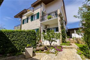 Apartment - Okrug Gornji (Ciovo)