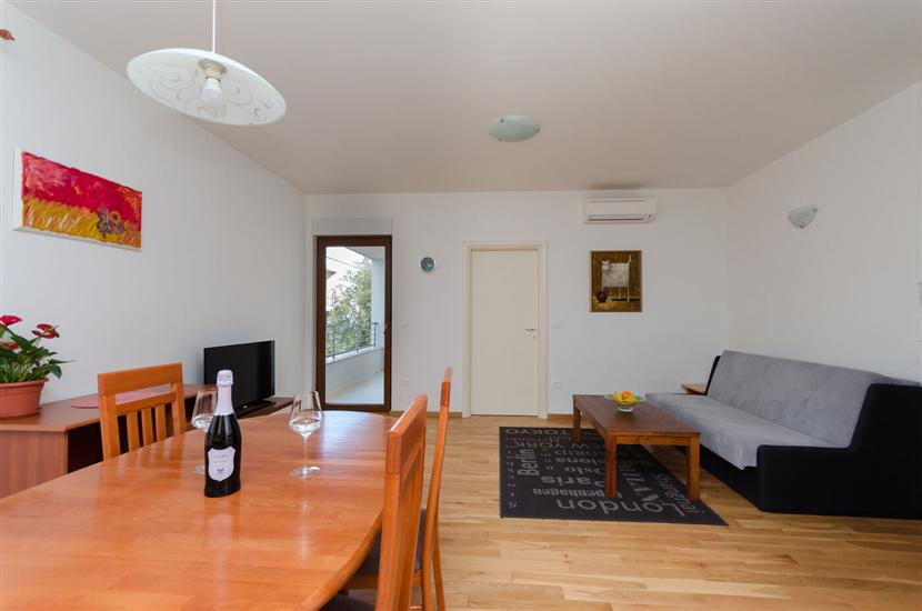 Apartment A1, for 4 persons