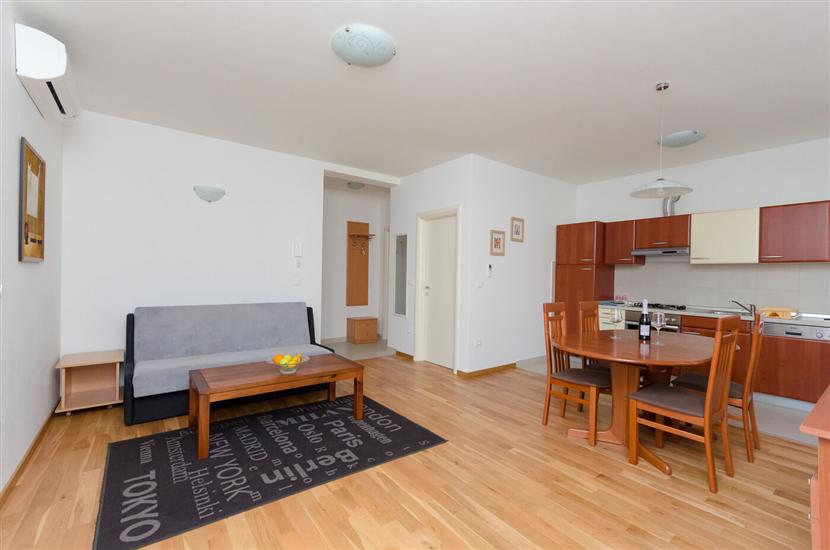 Apartment A1, for 4 persons