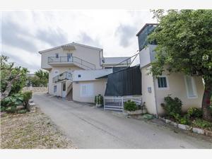 Apartment Sibenik Riviera,BookJanjaFrom 114 €