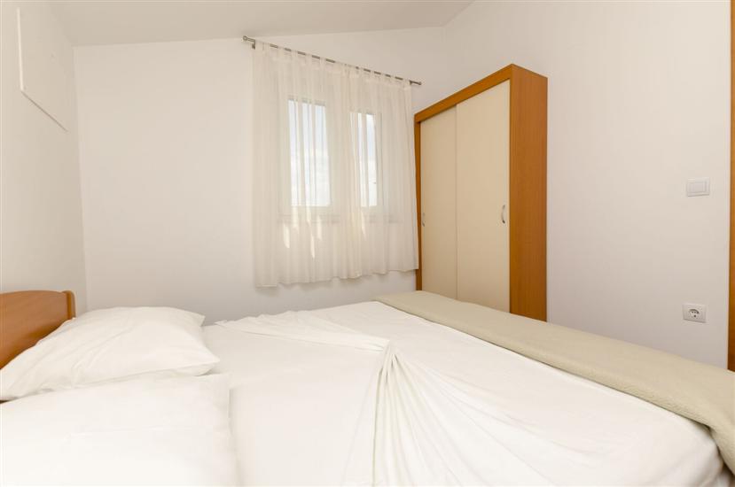 Apartment A5, for 4 persons