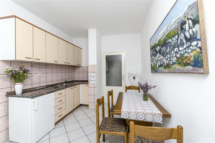 Apartment A2, for 4 persons
