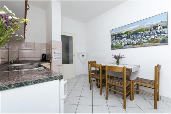 Apartment A2, for 4 persons