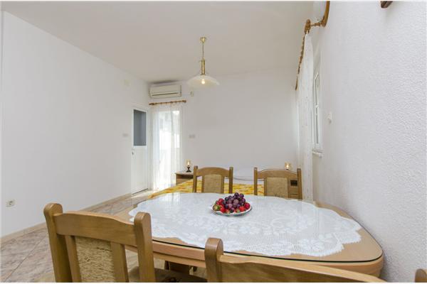 Apartment A1, for 2 persons