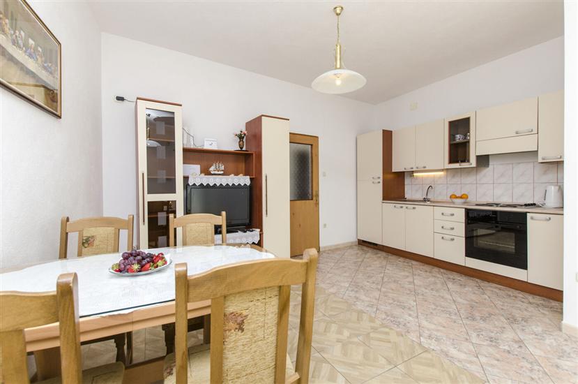 Apartment A1, for 2 persons