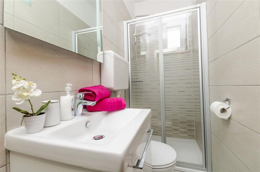 Apartman A1, na 6 osebe