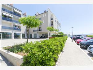 Appartement Split en Trogir Riviera,ReserverenIvankaVanaf 100 €