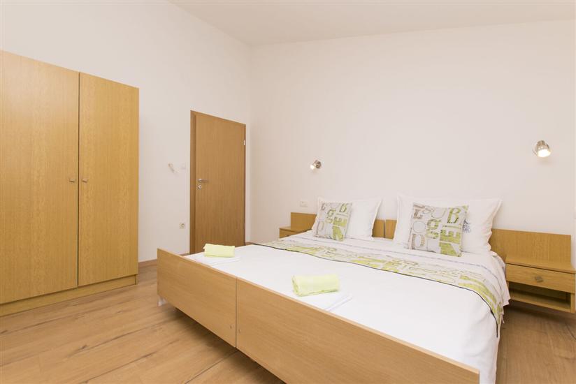 Apartment A4, for 4 persons