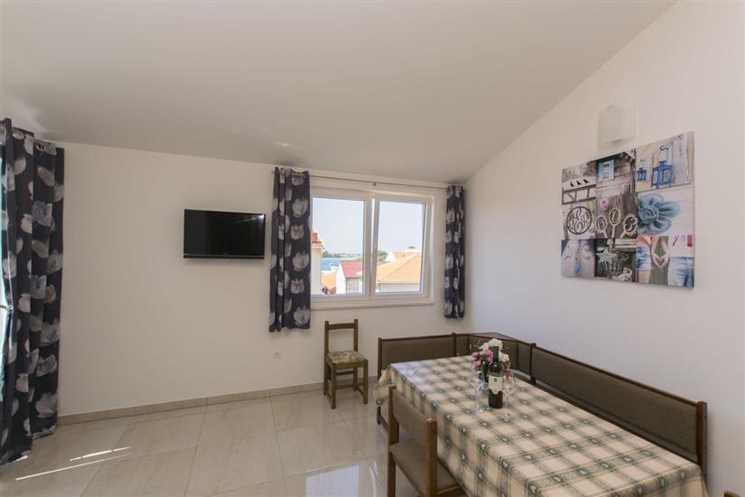 Apartment A4, for 4 persons