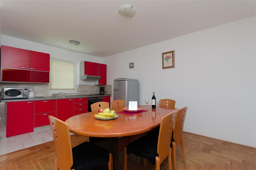 Apartman A4, za 4 osoba/e