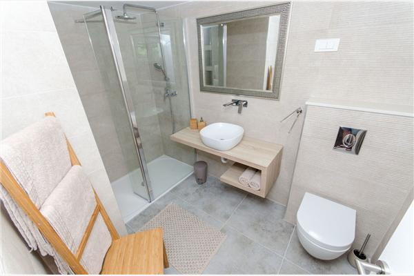 House K1, for 8 persons