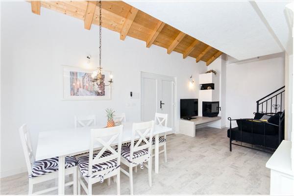 House K1, for 8 persons