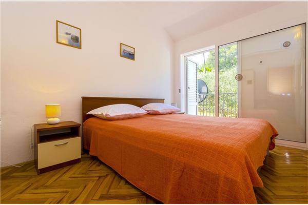 Apartment A1, for 4 persons