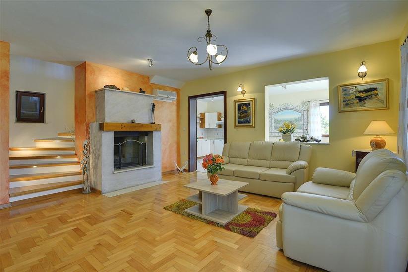 House K1, for 8 persons