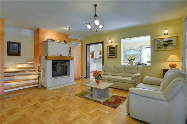 House K1, for 8 persons