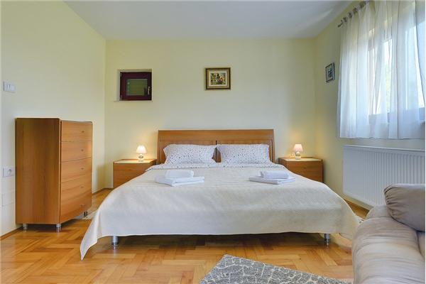 House K1, for 8 persons