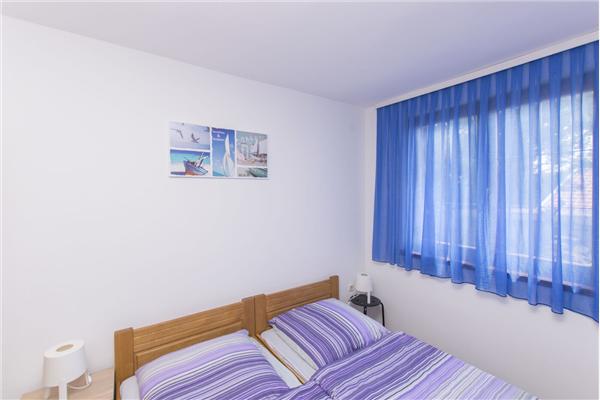 House K1, for 8 persons