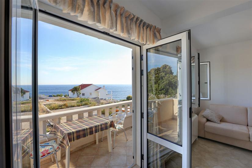 Apartment A2, for 4 persons