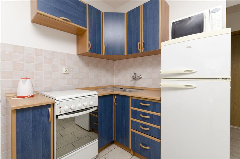 Apartment A1, for 5 persons