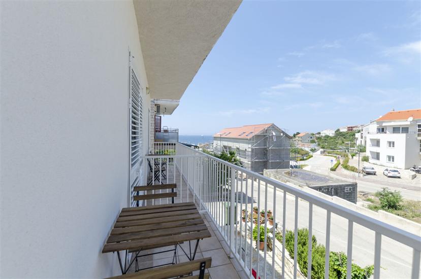 Apartment A2, for 5 persons