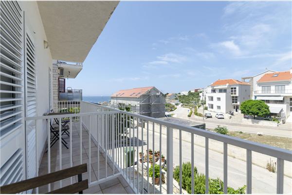 Apartment A2, for 5 persons