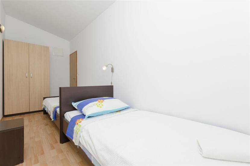 Apartment A3, for 5 persons