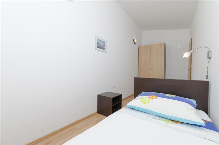 Apartment A3, for 5 persons