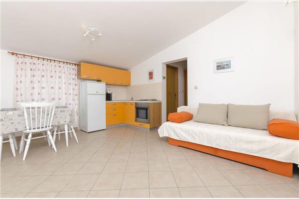 Apartment A3, for 5 persons