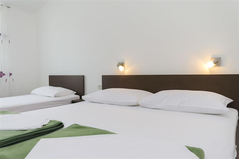 Apartment A2, for 5 persons