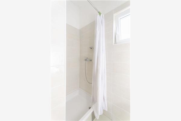 Apartment A2, for 5 persons