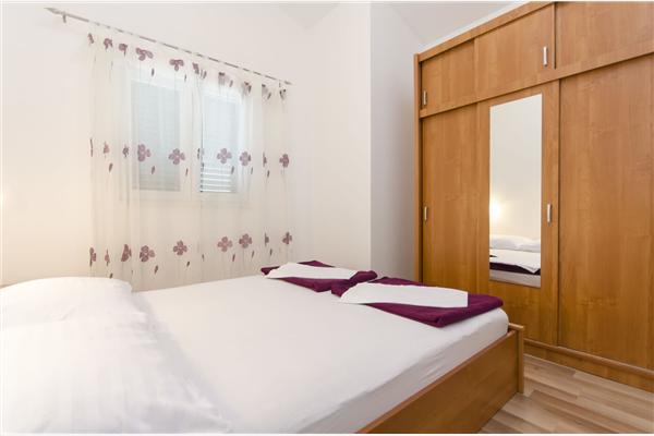 Apartment A2, for 5 persons