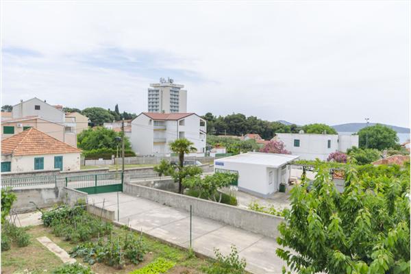 Apartment A2, for 5 persons