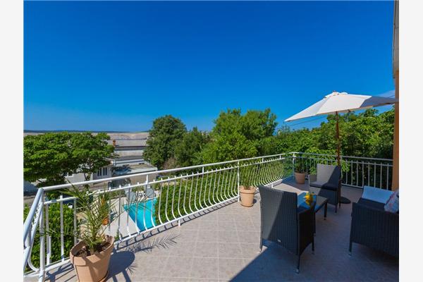 House K1, for 8 persons