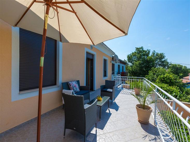 House K1, for 8 persons