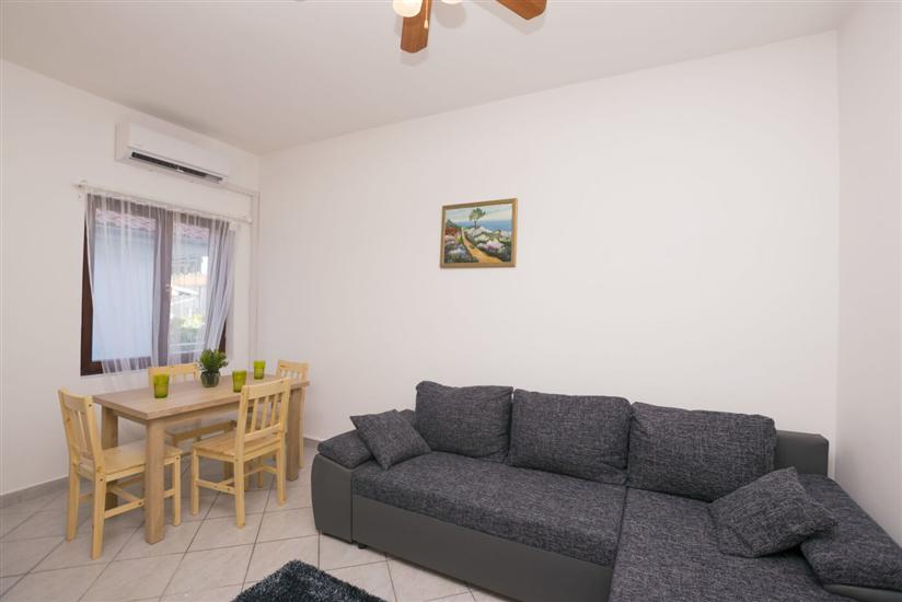 Apartment A2, for 4 persons