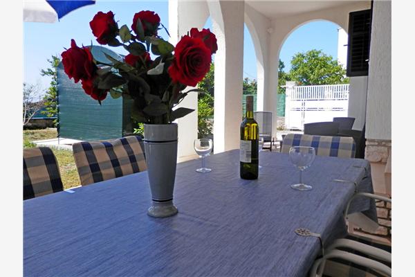 Apartment A1, for 6 persons