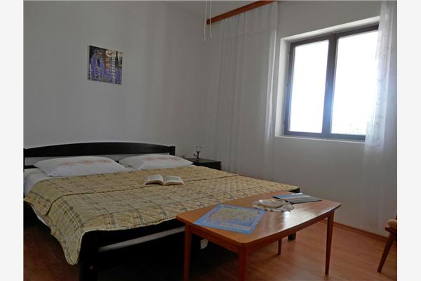Apartment A1, for 6 persons