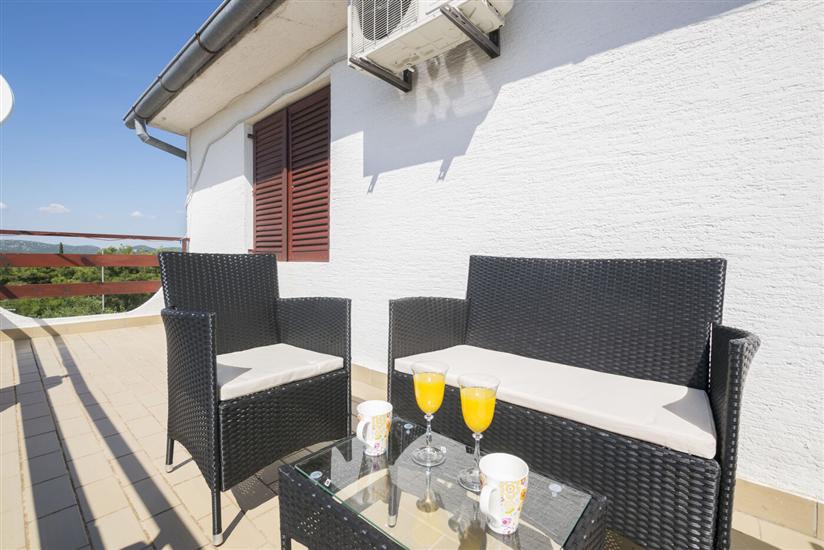 Apartment A3, for 6 persons