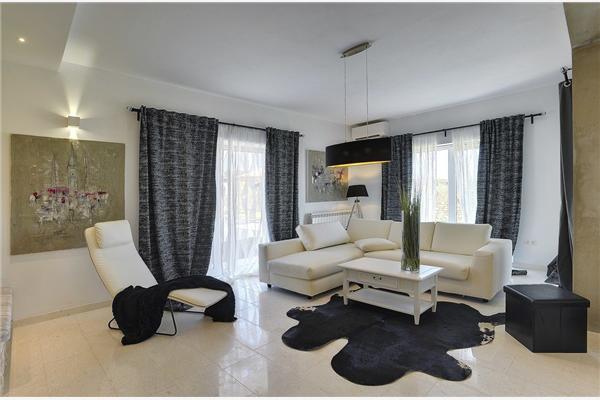 House K1, for 8 persons