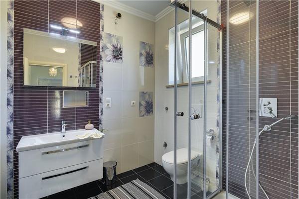 House K1, for 8 persons