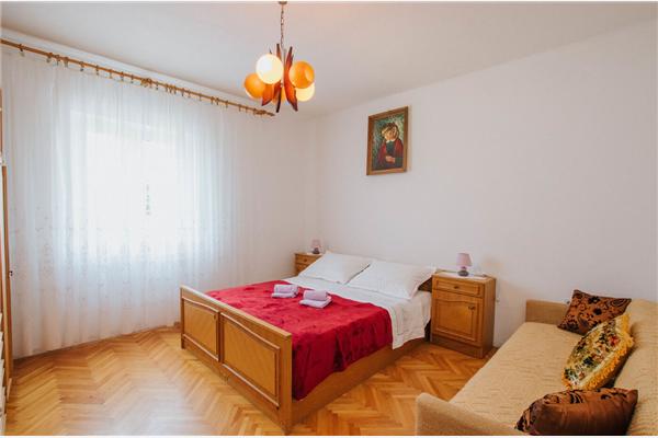 House K1, for 8 persons