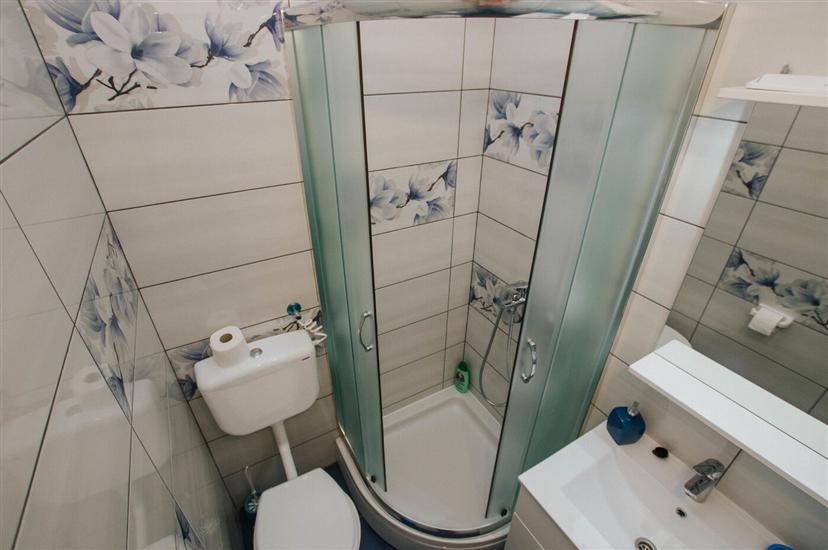 House K1, for 8 persons