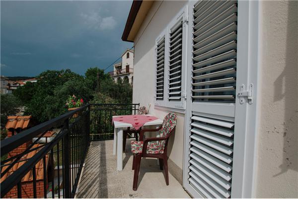 House K1, for 8 persons