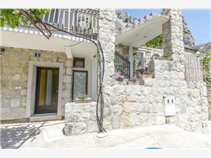 Appartement Split en Trogir Riviera,ReserverenPeteaVanaf 142 €