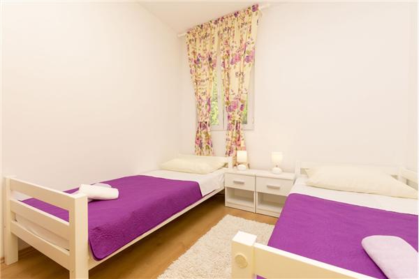 Apartment A1, for 8 persons